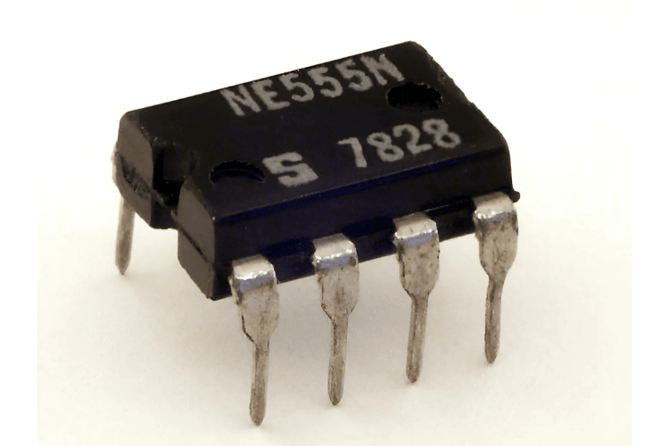 555 Timer IC