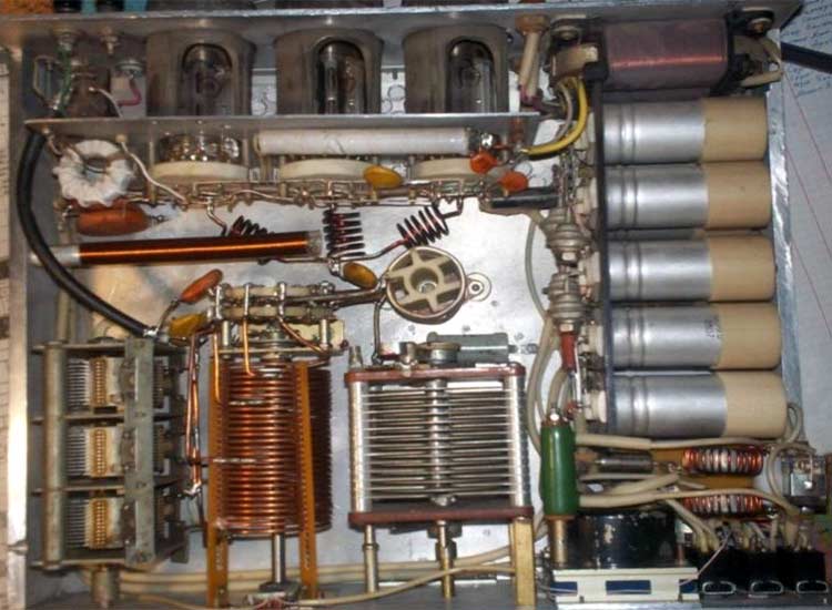 Radio Power Amplifier using PI Filter