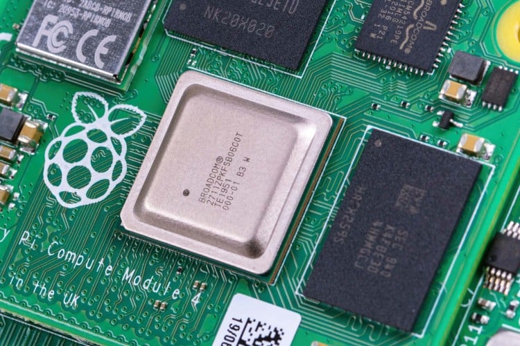 Raspberry Pi Compute Module 4 featuring Broadcom processor