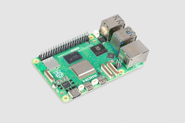 Raspberry Pi 5 16GB Variant Full Image