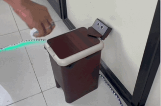 Arduino Smart Dustbin Working Animation