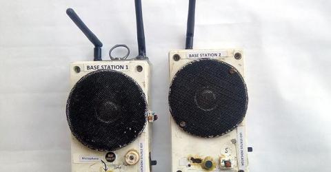 Arduino Based Walkie Talkie using nRF24L01 